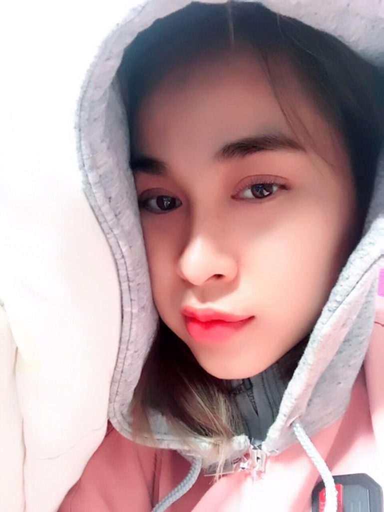 Ảnh Gái Đẹp Cá Tính Gợi Cảm Trong Phong Cách Mới Nổi Bật