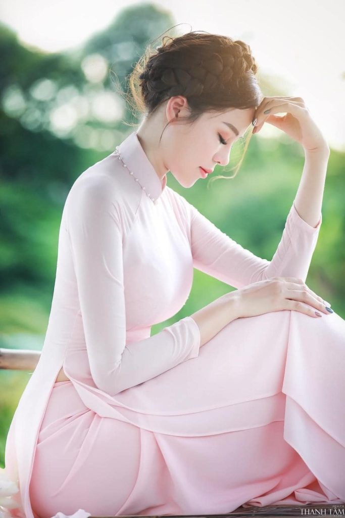 Gai Xinh Đẹp Vẻ Đẹp Tự Nhiên Tràn Đầy Năng Lượng Và Phẩm Phẩm Phong Cách