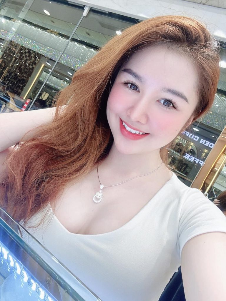 Vẻ Đẹp Vượt Thời Gian Những Yếu Tố Làm Nên Một Cô Gái Xinh Đẹp Đích Thực